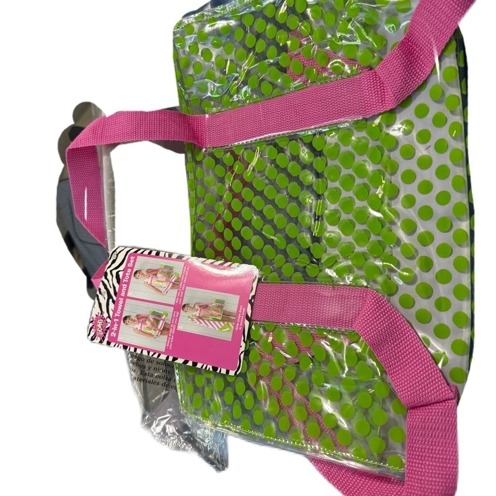 NWT Vibrant Green and Pink Polka Dot Baby Bag
